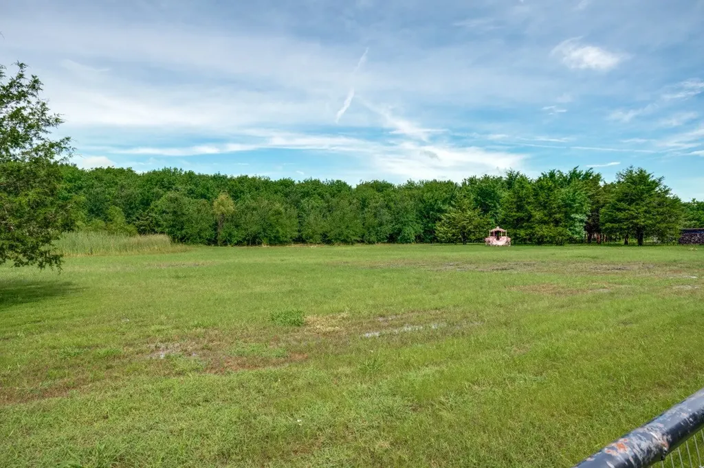 1953 S Sky Meadows Drive Caddo Mills TX 75135
