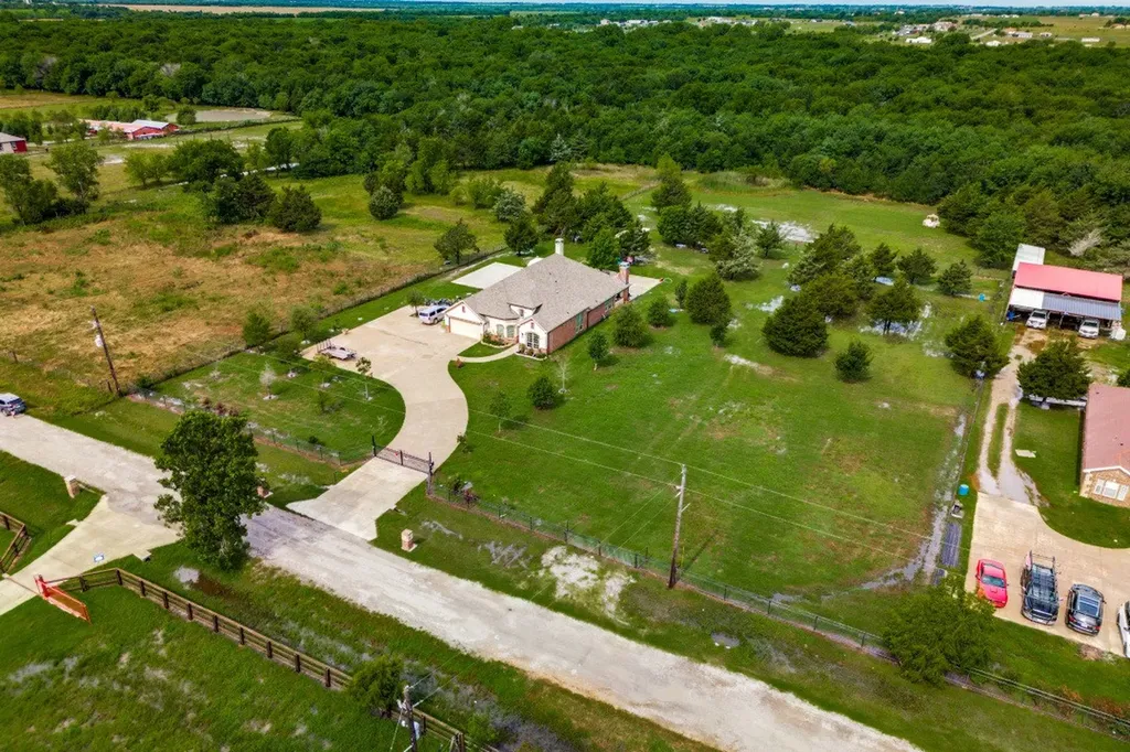 1953 S Sky Meadows Drive Caddo Mills TX 75135