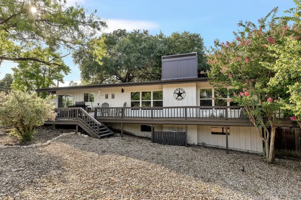 4901 Fairway Court De Cordova TX 76049
