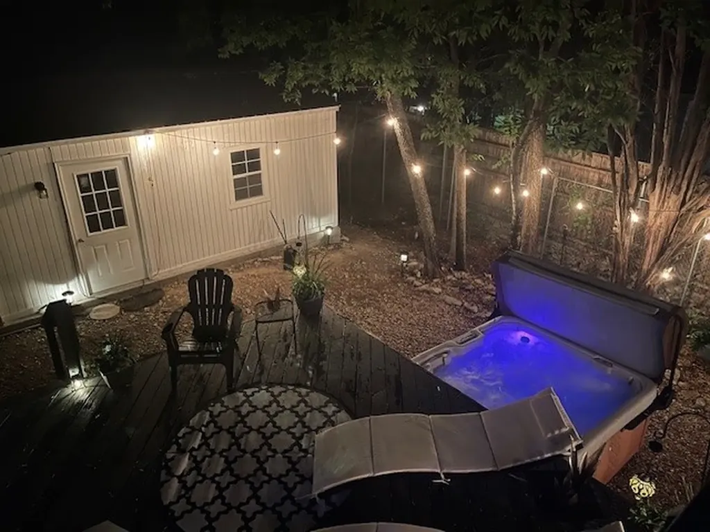 4901 Fairway Court De Cordova TX 76049