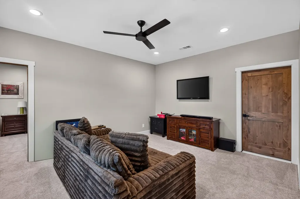 10602 Indian Trail Sanger TX 76266