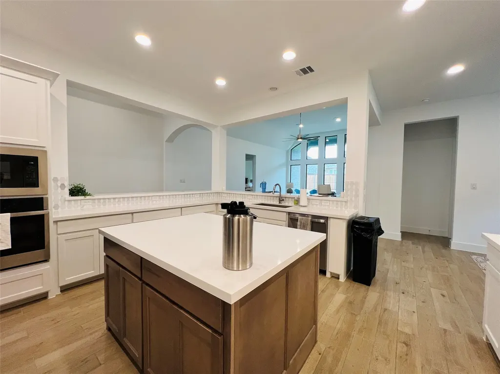 1929 Paxton Pass Mckinney TX 75071