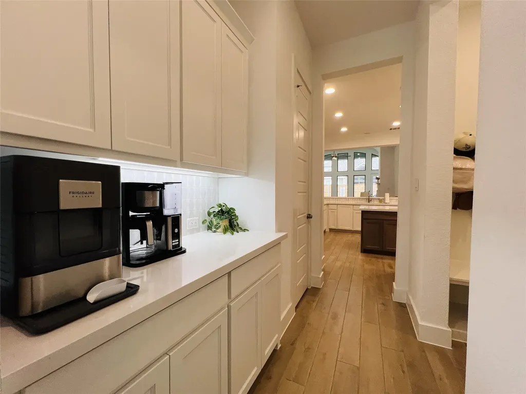 1929 Paxton Pass Mckinney TX 75071