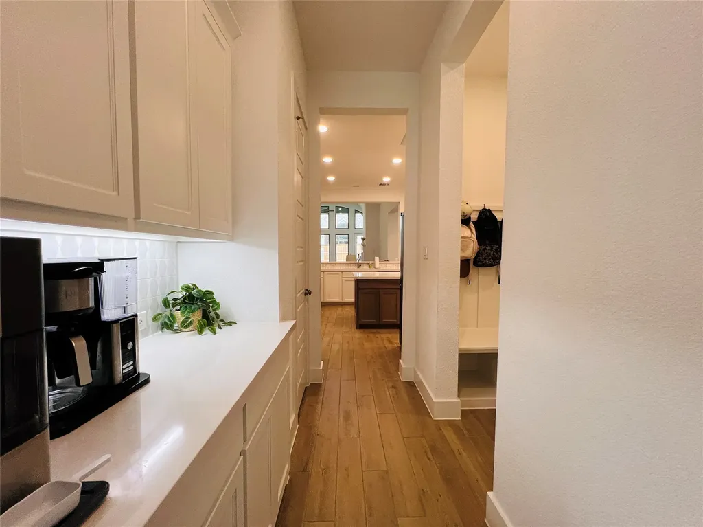 1929 Paxton Pass Mckinney TX 75071