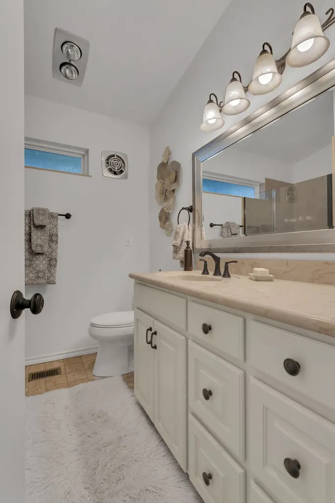 4901 Fairway Court De Cordova TX 76049