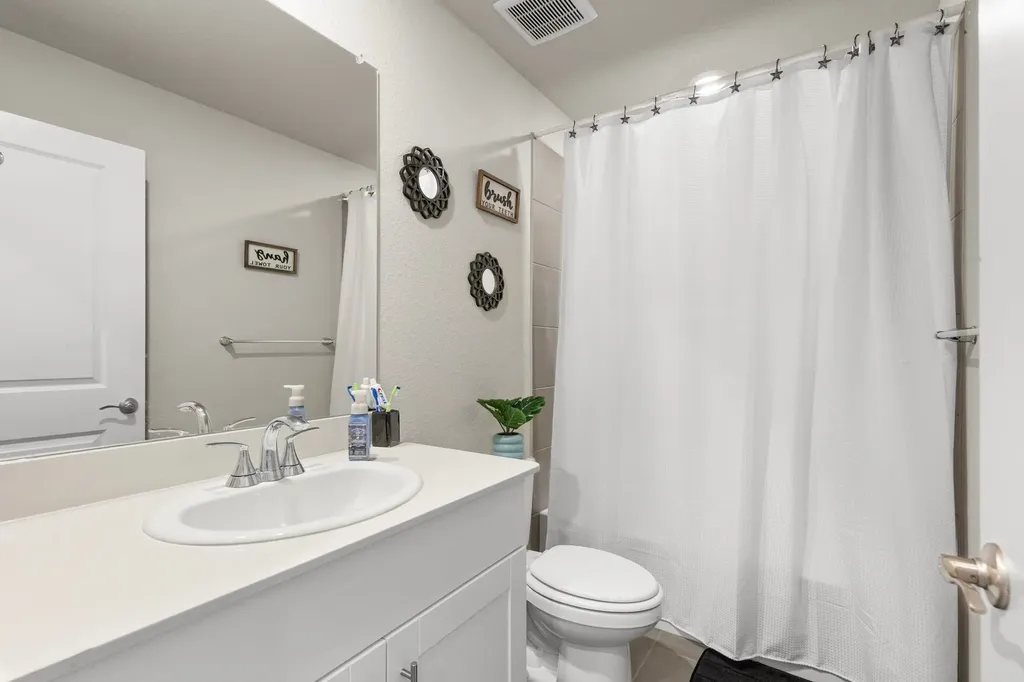 220 Sugarlands Drive Greenville TX 75402