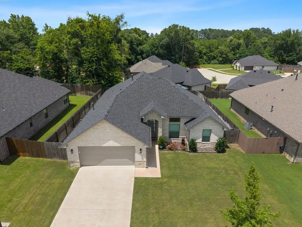 10027 Dayspring Flint TX 75762