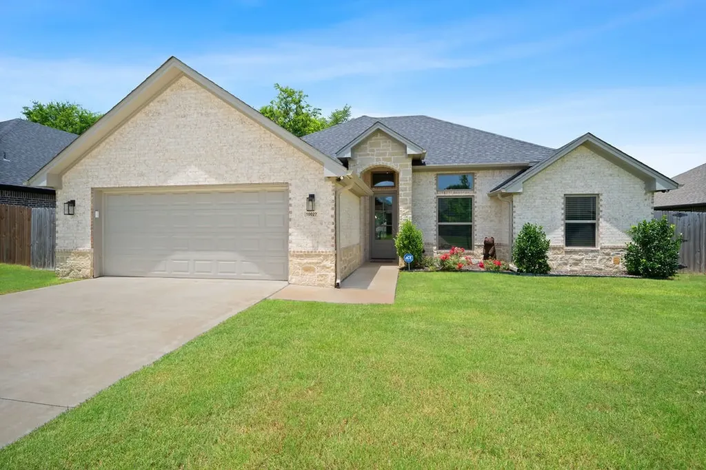 10027 Dayspring Flint TX 75762