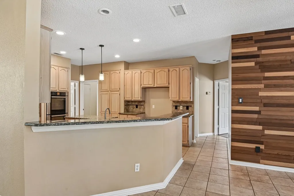 2225 Kings Forest Lane Flower Mound TX 75028