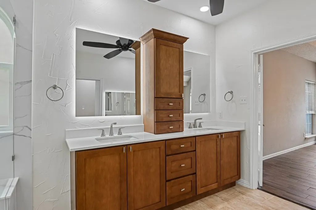 2225 Kings Forest Lane Flower Mound TX 75028