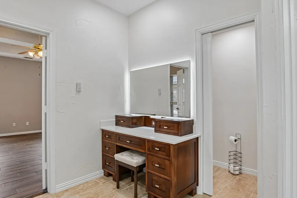 2225 Kings Forest Lane Flower Mound TX 75028