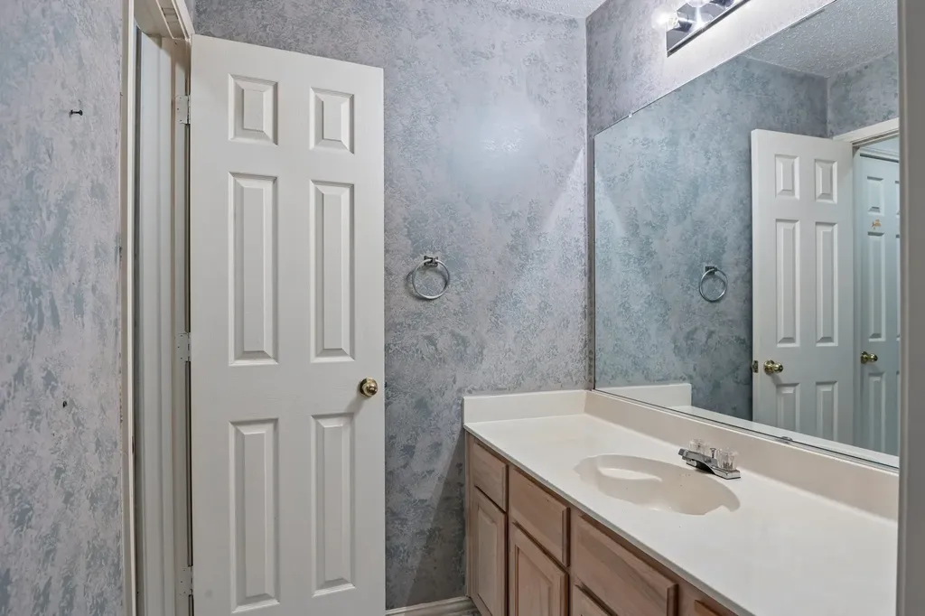 2225 Kings Forest Lane Flower Mound TX 75028