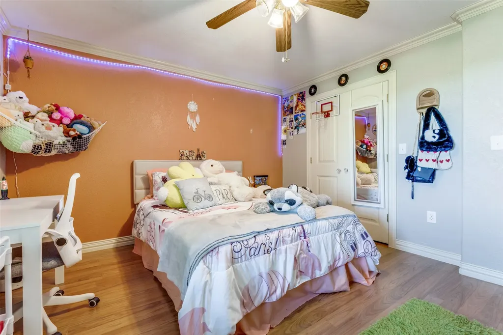 1590 Farm Road 2352a Sumner TX 75486
