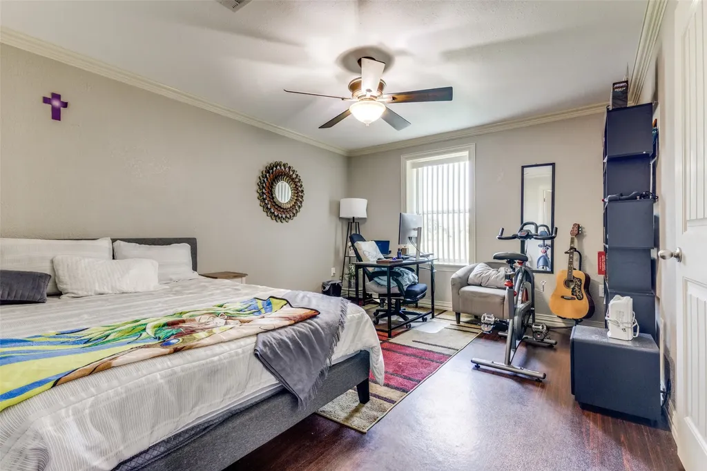 1590 Farm Road 2352a Sumner TX 75486