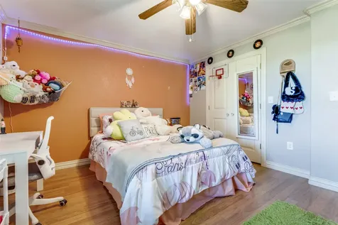 1590 Farm Road 2352a Sumner TX 75486