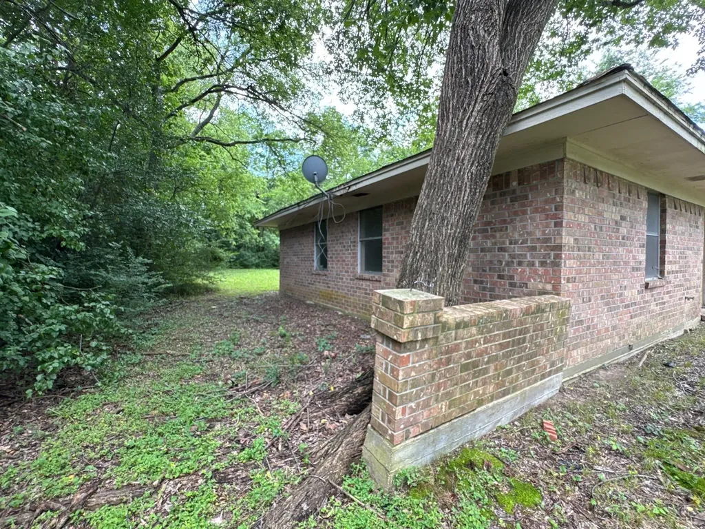 321 Beckham Street W Sulphur Springs TX 75482