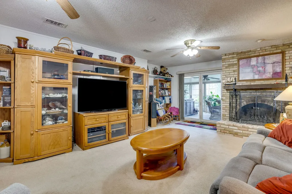6609 Whistler Court Fort Worth TX 76133