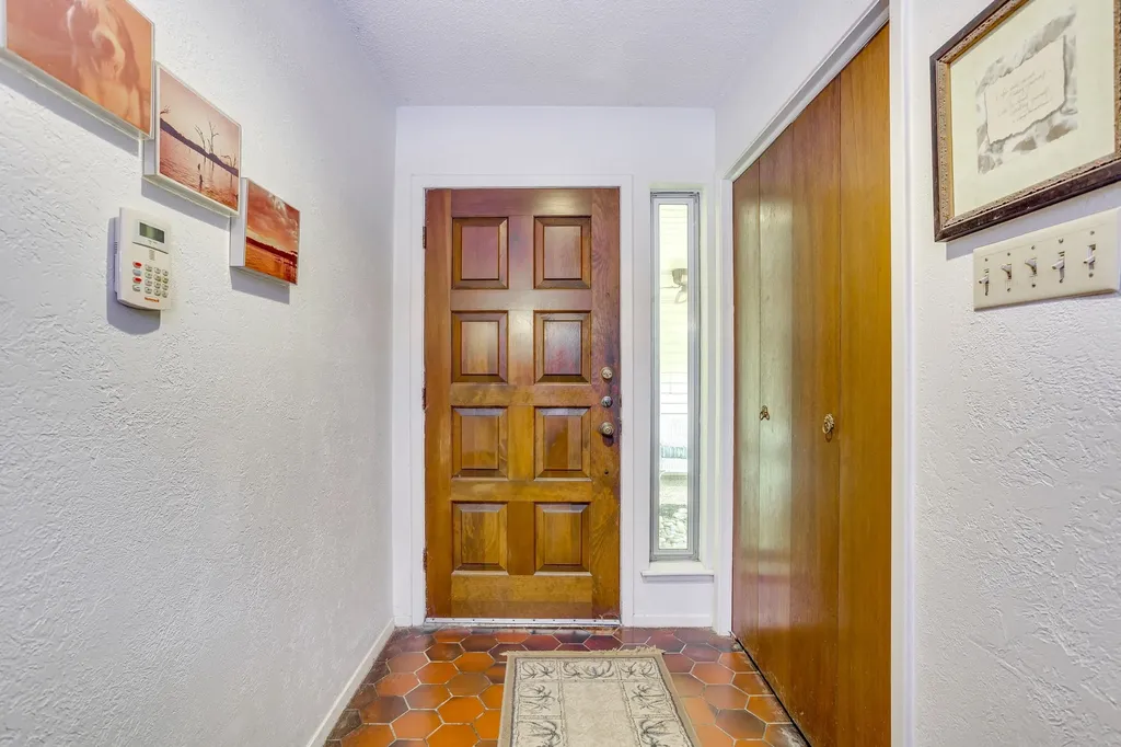 6609 Whistler Court Fort Worth TX 76133