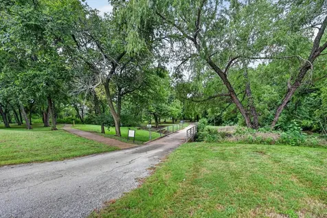 2633 Lakeside Drive Burleson TX 76028