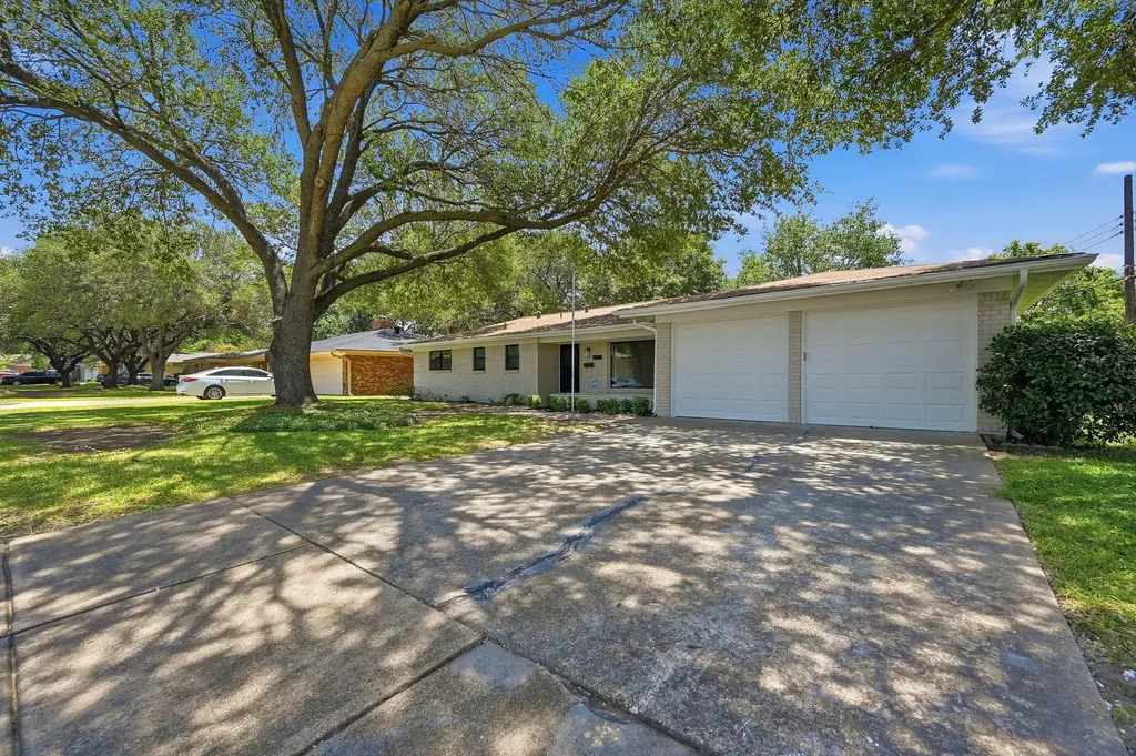 5253 Ruston Avenue Fort Worth TX 76133