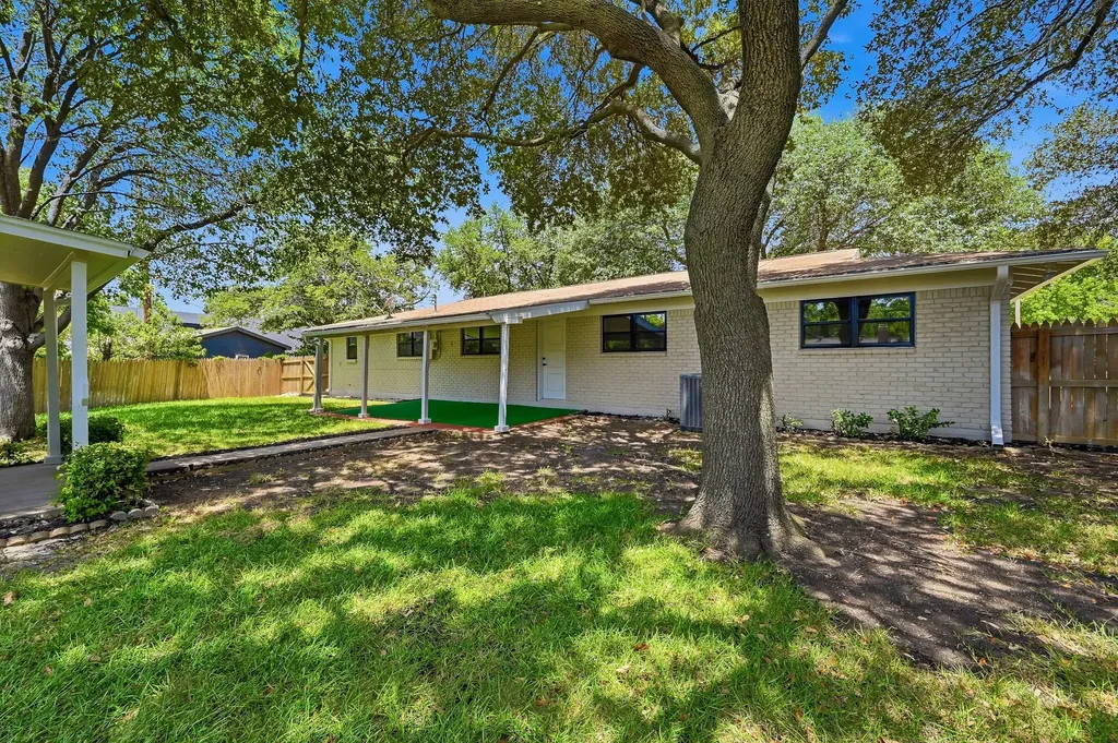 5253 Ruston Avenue Fort Worth TX 76133