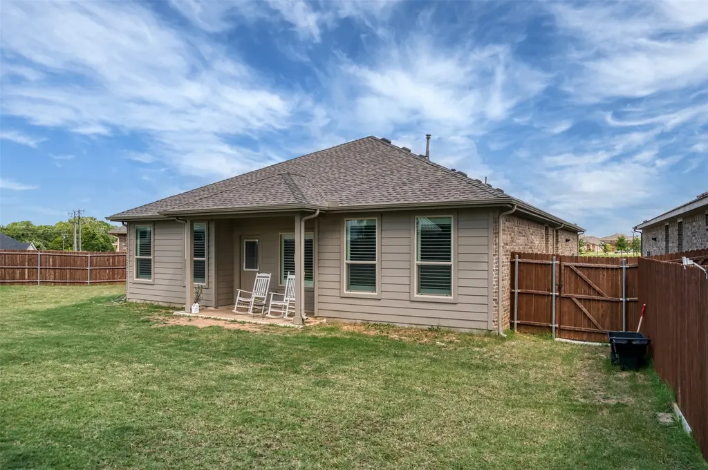 111 Augusta Court Boyd TX 76023