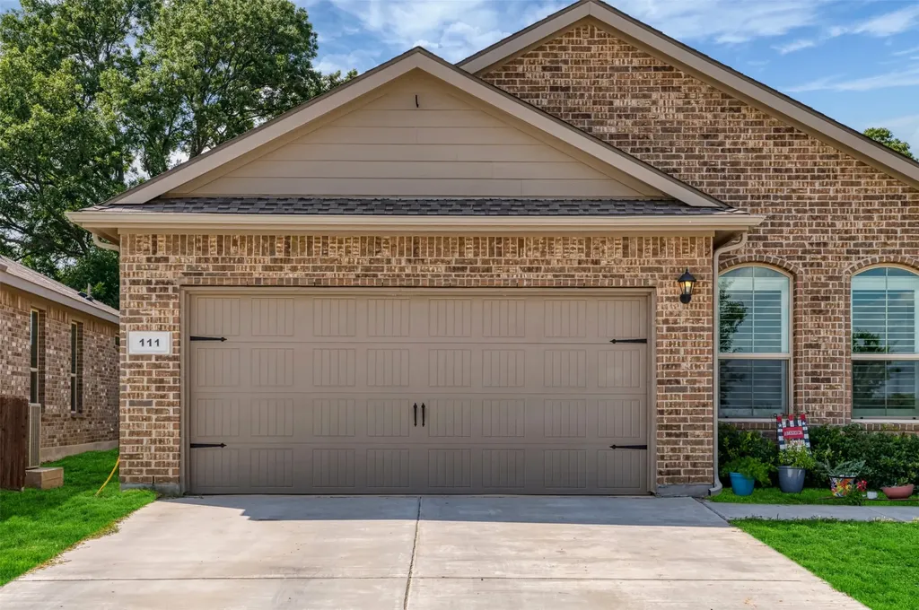 111 Augusta Court Boyd TX 76023