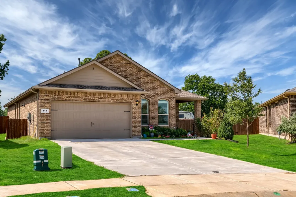 111 Augusta Court Boyd TX 76023