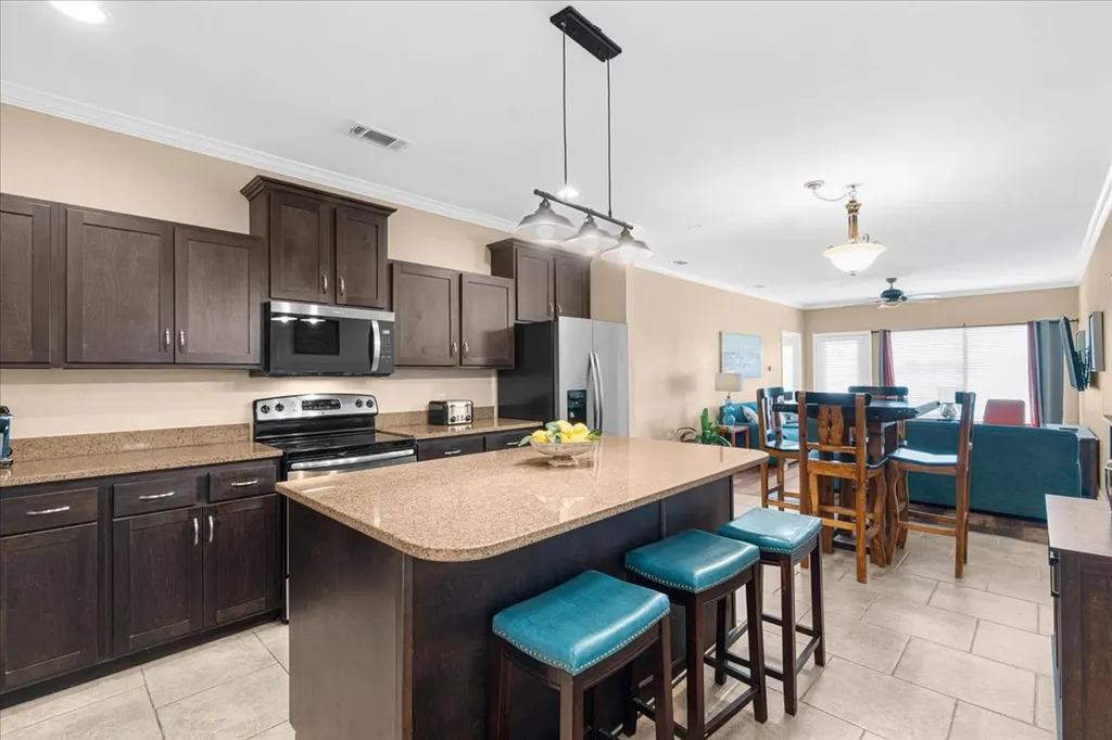 9900 Northshore Boulevard Corsicana TX 75109