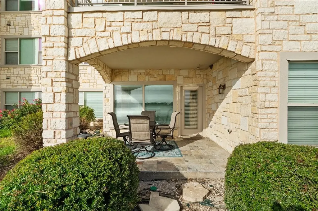 9900 Northshore Boulevard Corsicana TX 75109