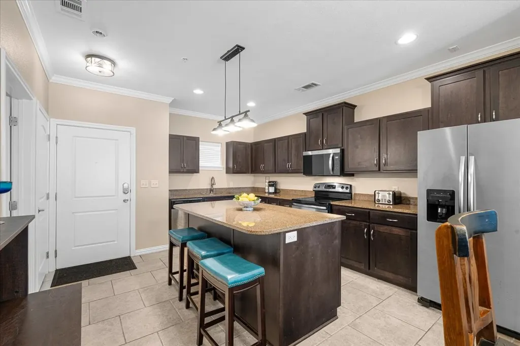 9900 Northshore Boulevard Corsicana TX 75109