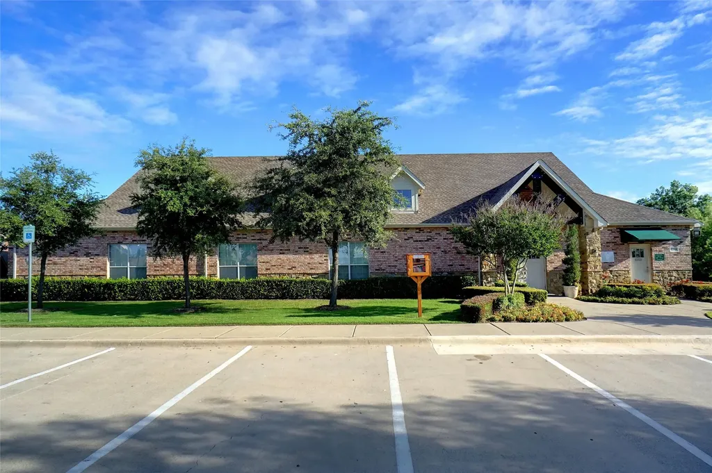 12529 Autumn Leaves Trail Fort Worth TX 76244