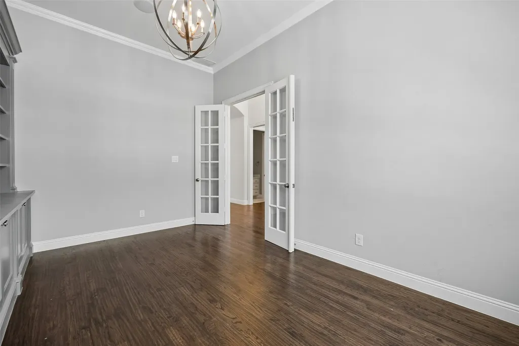 1004 W Bluff Way Roanoke TX 76262