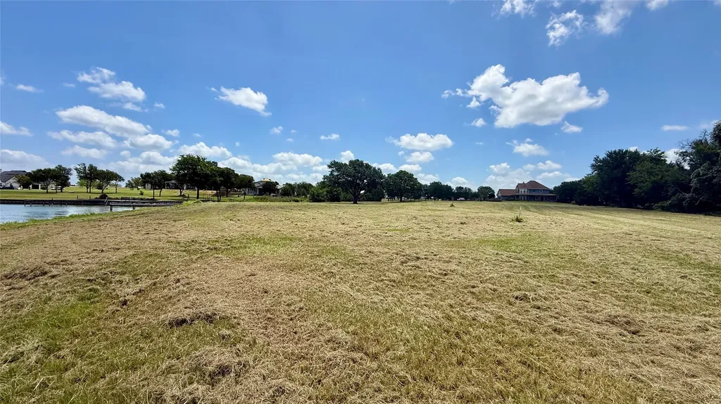 Lot 30 Marina Point Streetman TX 75859