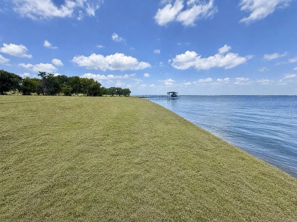 Lot 30 Marina Point Streetman TX 75859