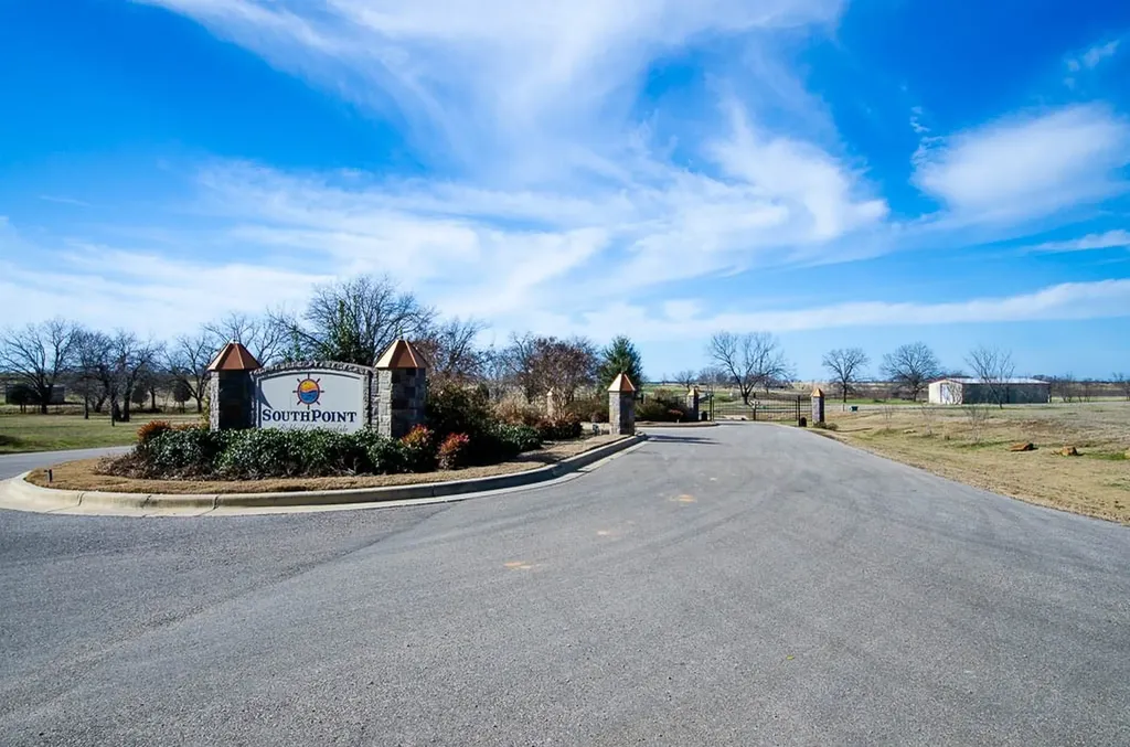 Lot 30 Marina Point Streetman TX 75859