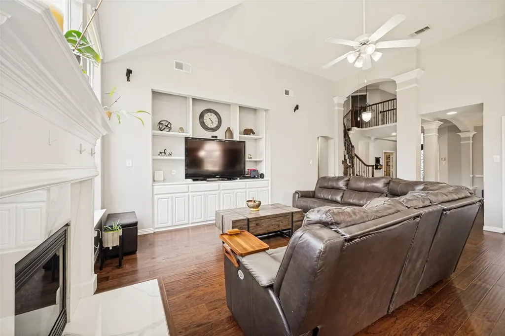 1700 Coyote Ridge Carrollton TX 75010
