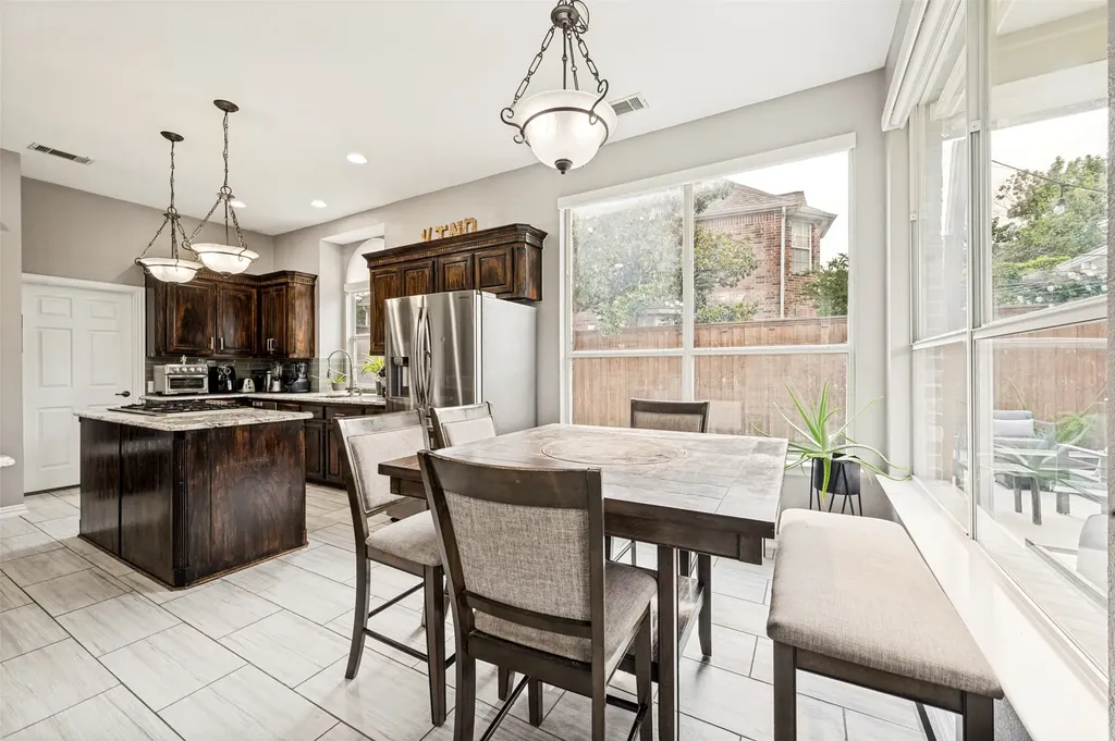 1700 Coyote Ridge Carrollton TX 75010