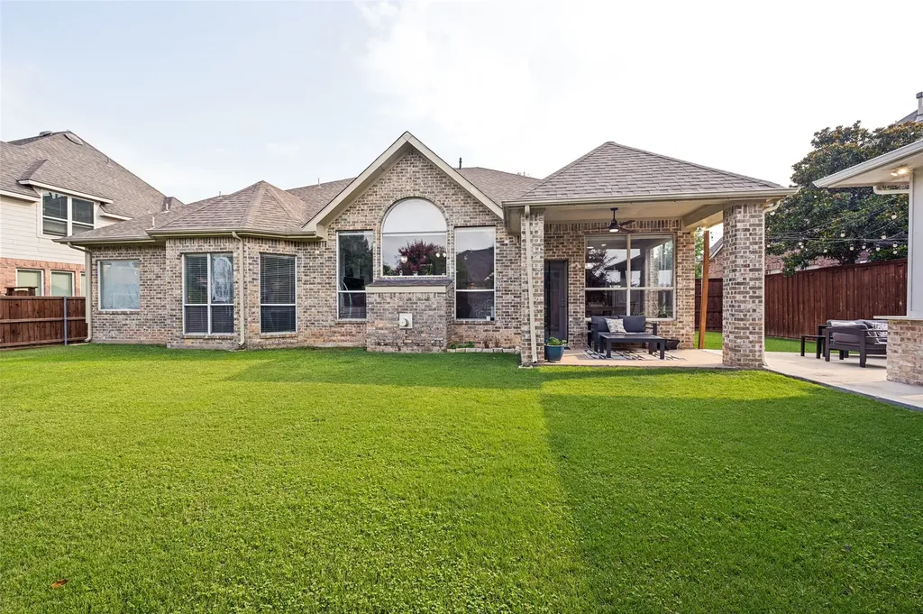 1700 Coyote Ridge Carrollton TX 75010