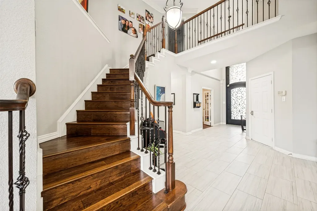 1700 Coyote Ridge Carrollton TX 75010
