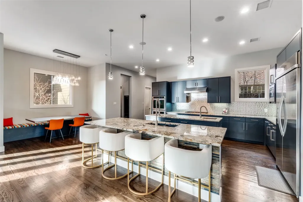 7912 Hanover Street Dallas TX 75225