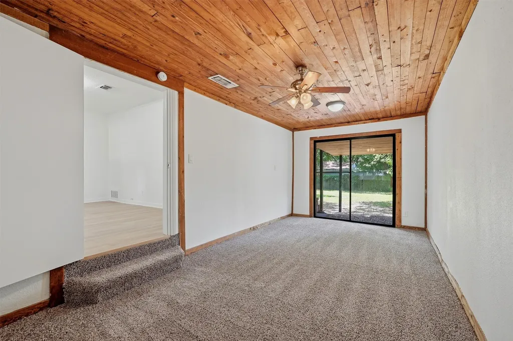1020 W Brockett Street Sherman TX 75092