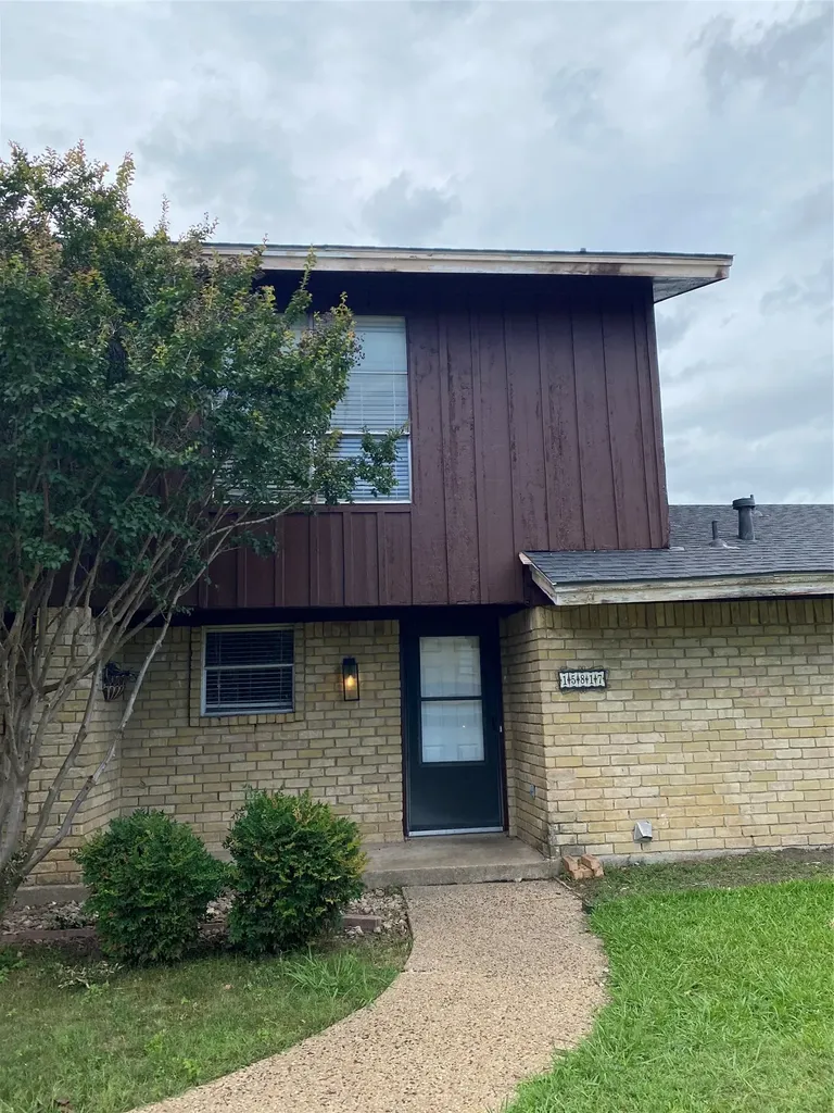 15817 El Estado Drive Dallas TX 75248