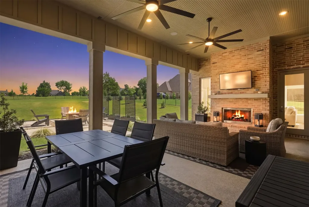 425 Abagail Lane Van Alstyne TX 75495