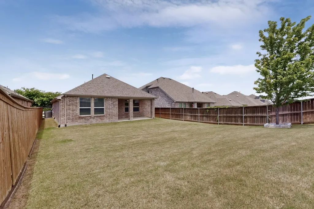 1901 Bishop Barrel Lane Wylie TX 75098