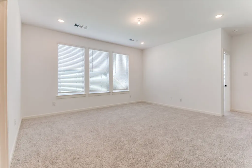 6904 Crystal Springs Drive Mckinney TX 75070