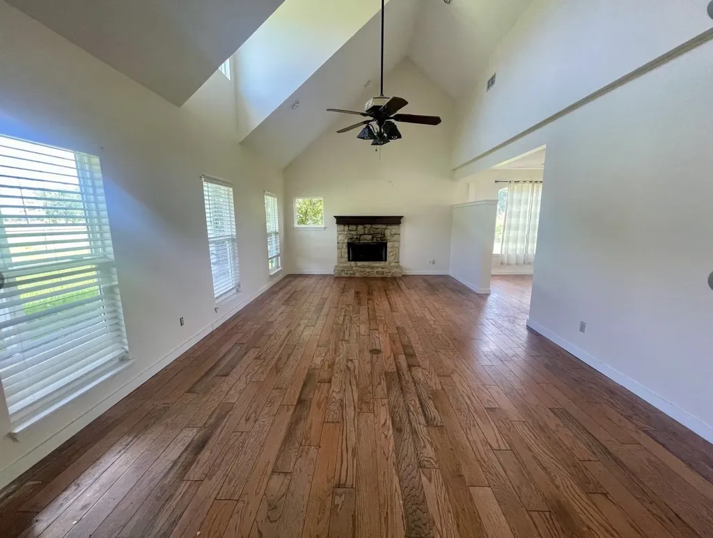 1692 Farm Road 2653 S Brashear TX 75420