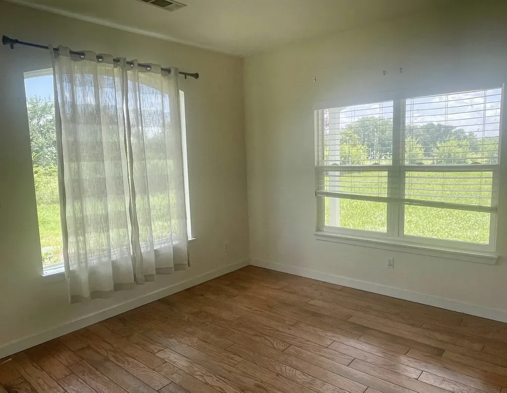 1692 Farm Road 2653 S Brashear TX 75420