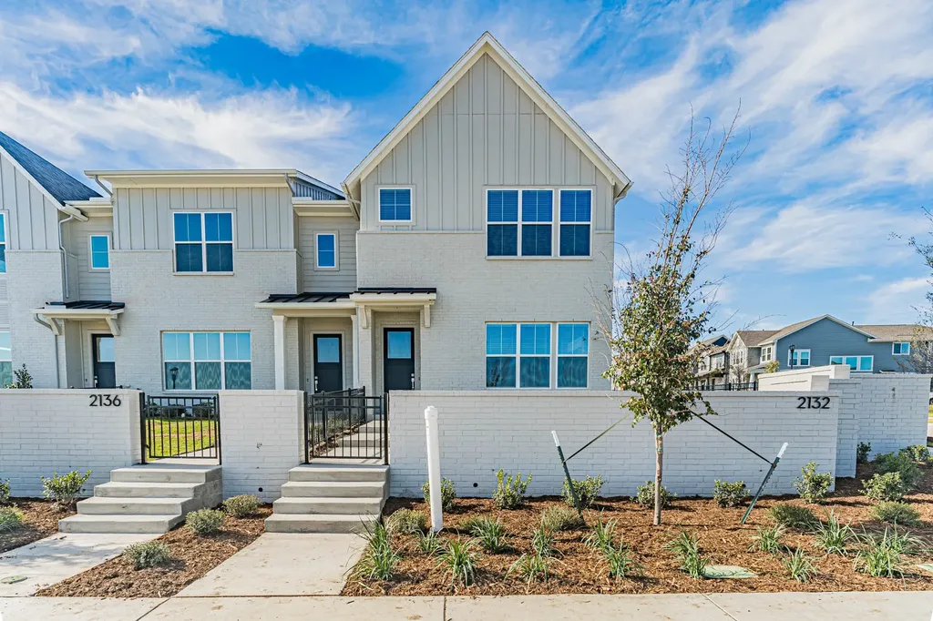 2140 Village Walk Place Aledo TX 76008