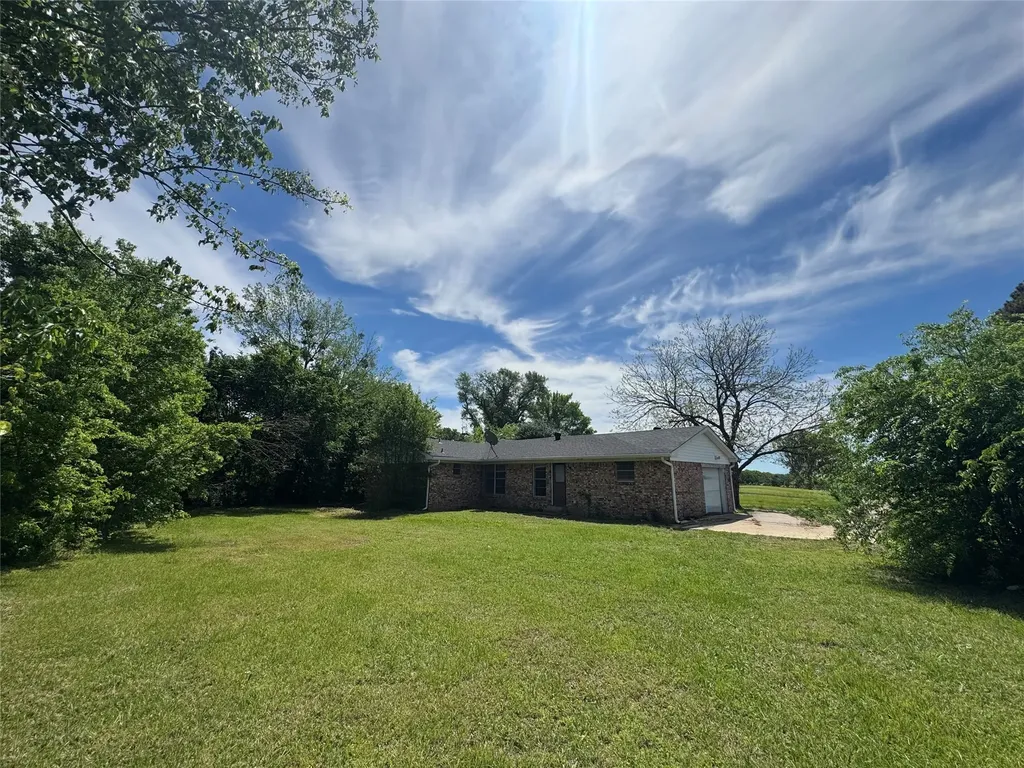 10344 County Road 2404 Tool TX 75143